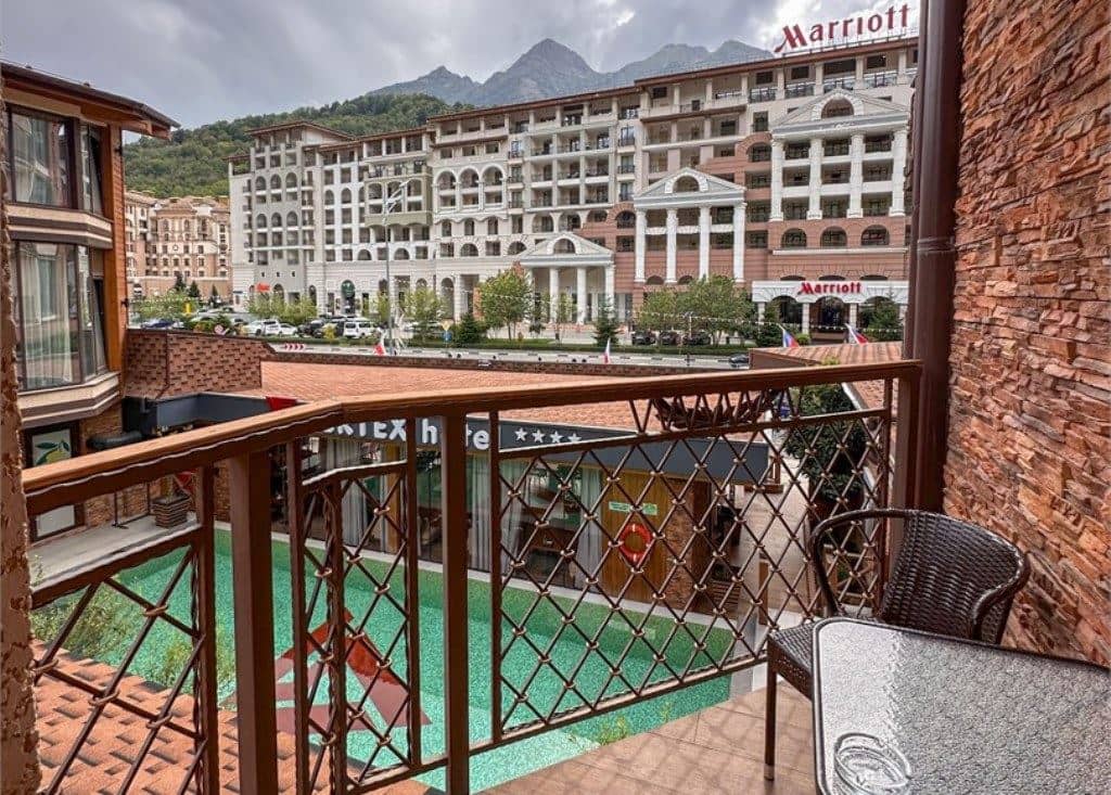 rooms-delux-with-balcony