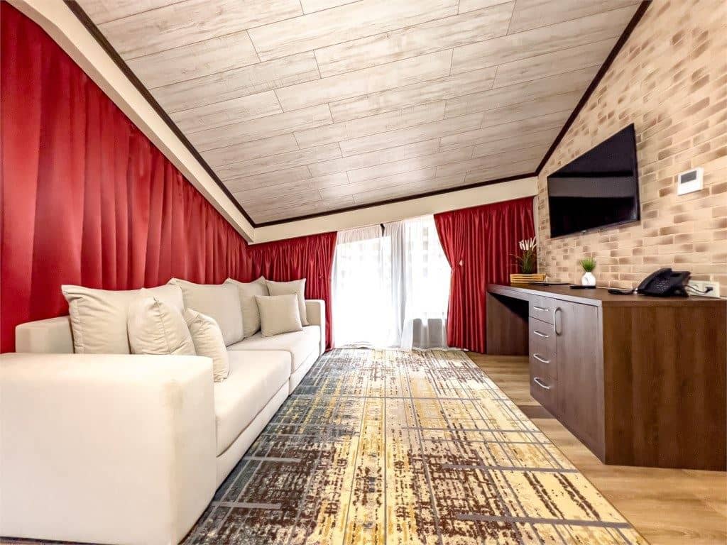 rooms-shale