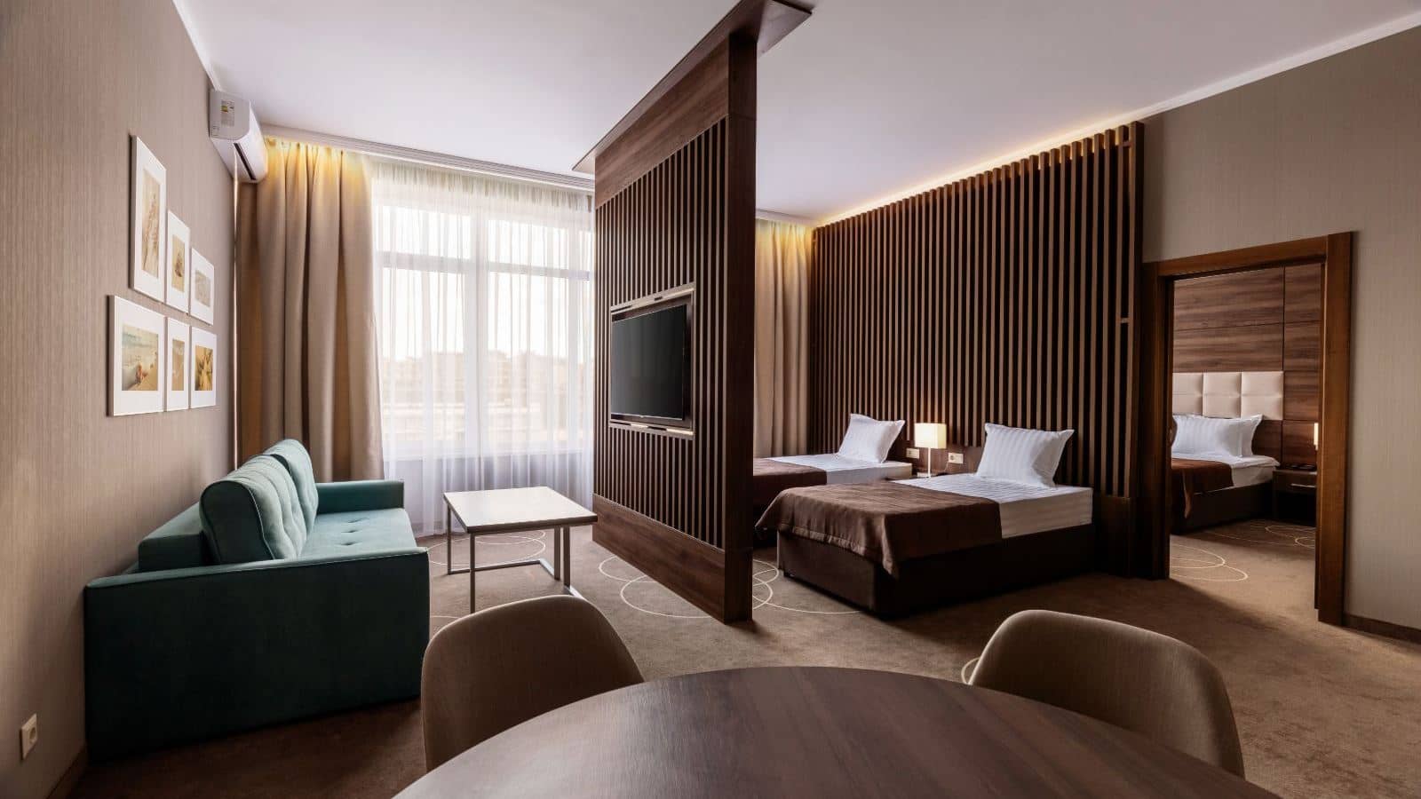 rooms-king-suite