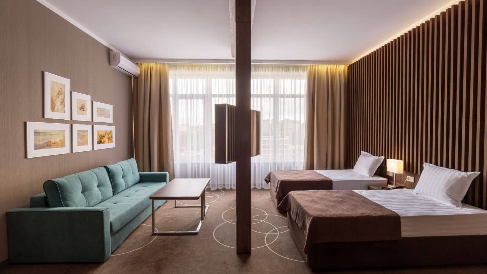 rooms-king-suite
