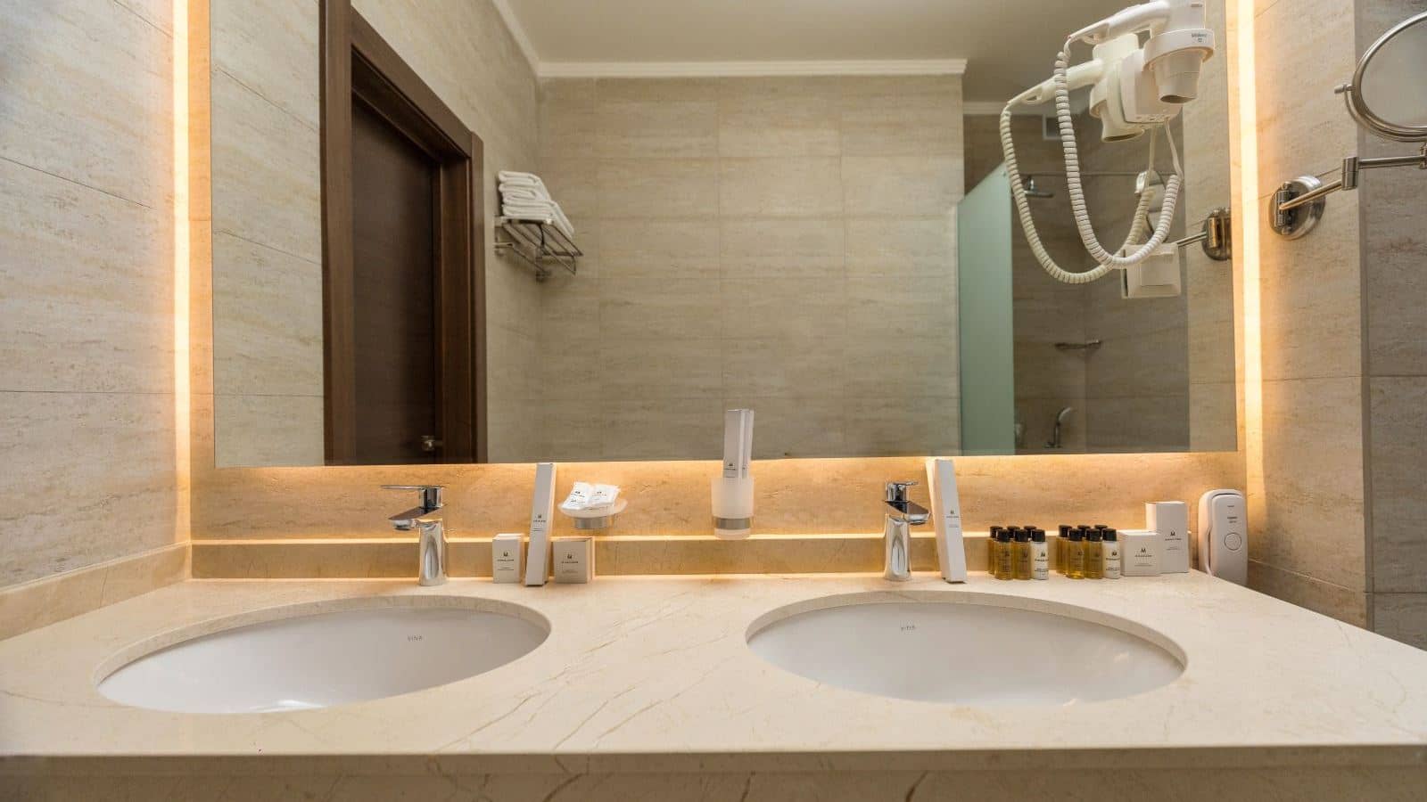 rooms-suite-2-rooms