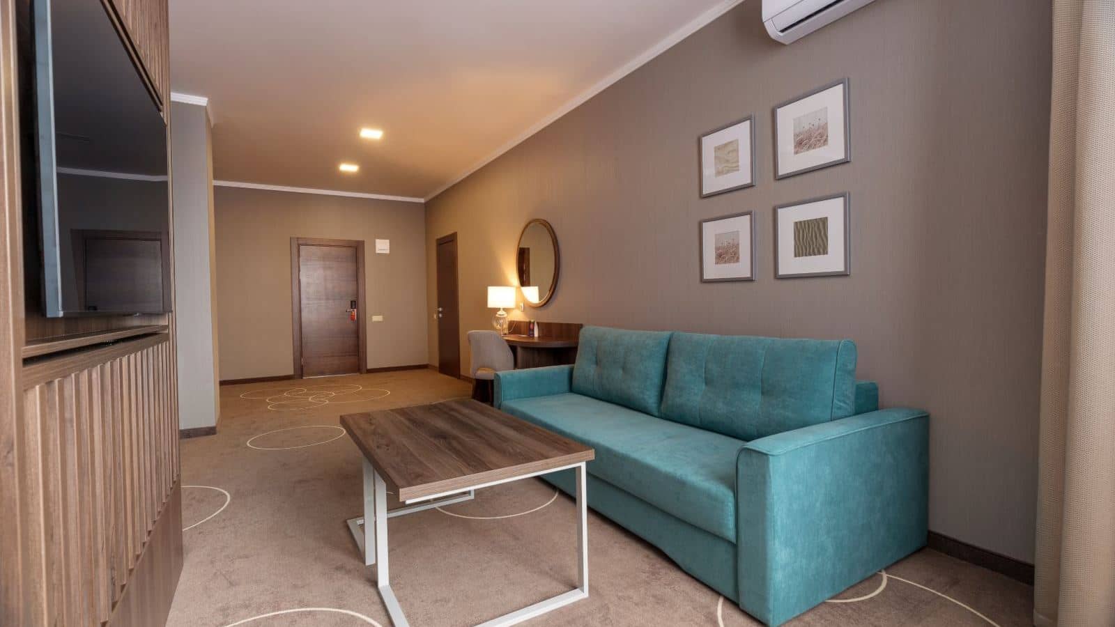 rooms-suite-junior-double