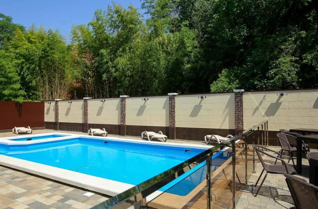 pools-outdoor-pool