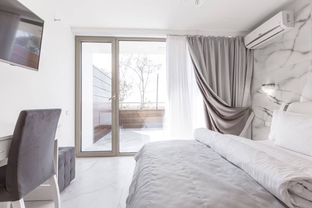 rooms-senior-suite