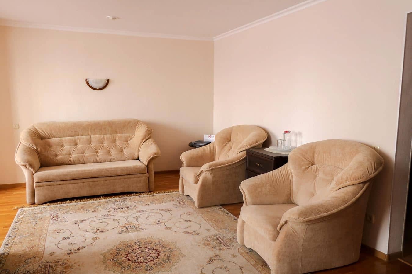 rooms-2-room-standard