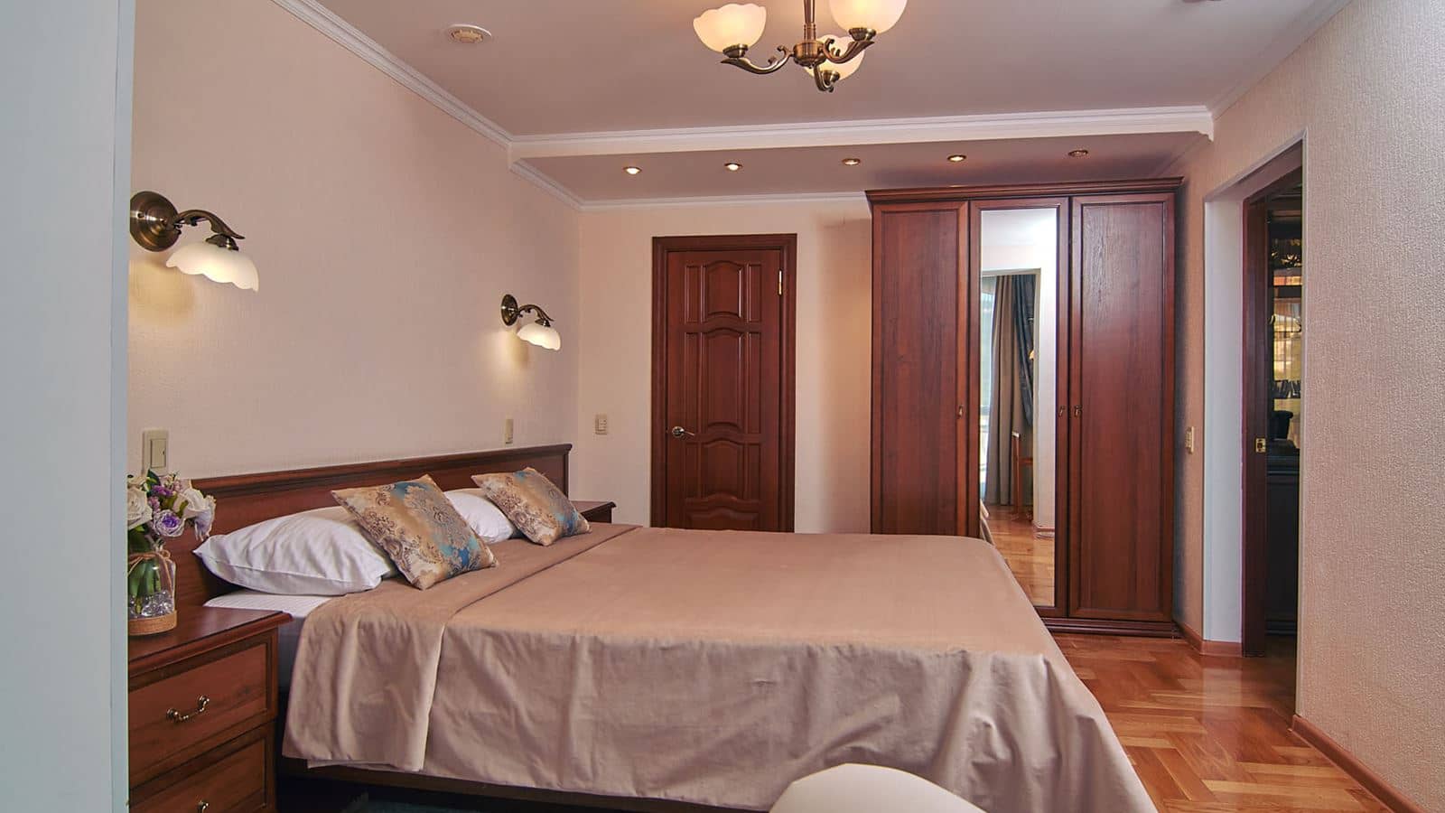rooms-room-superior