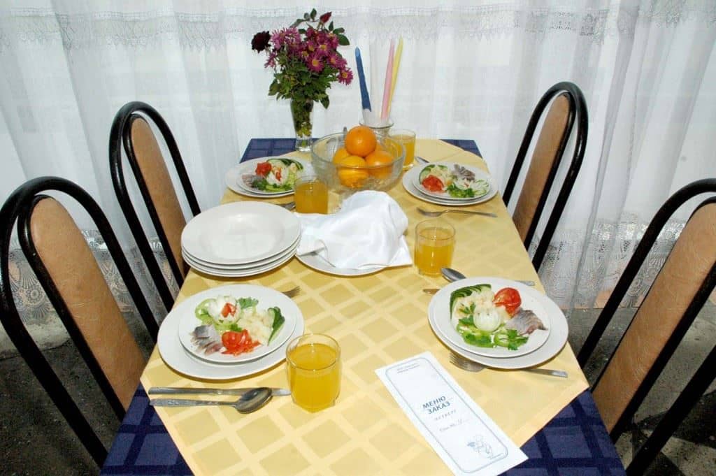 restaurants-restaurant