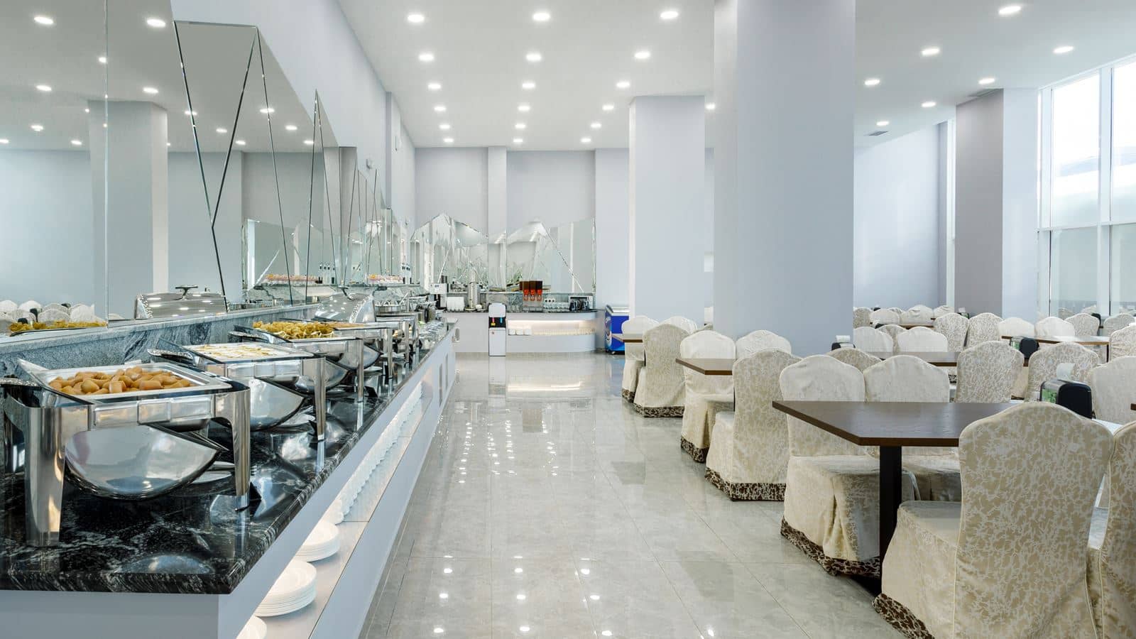 restaurants-restaurant