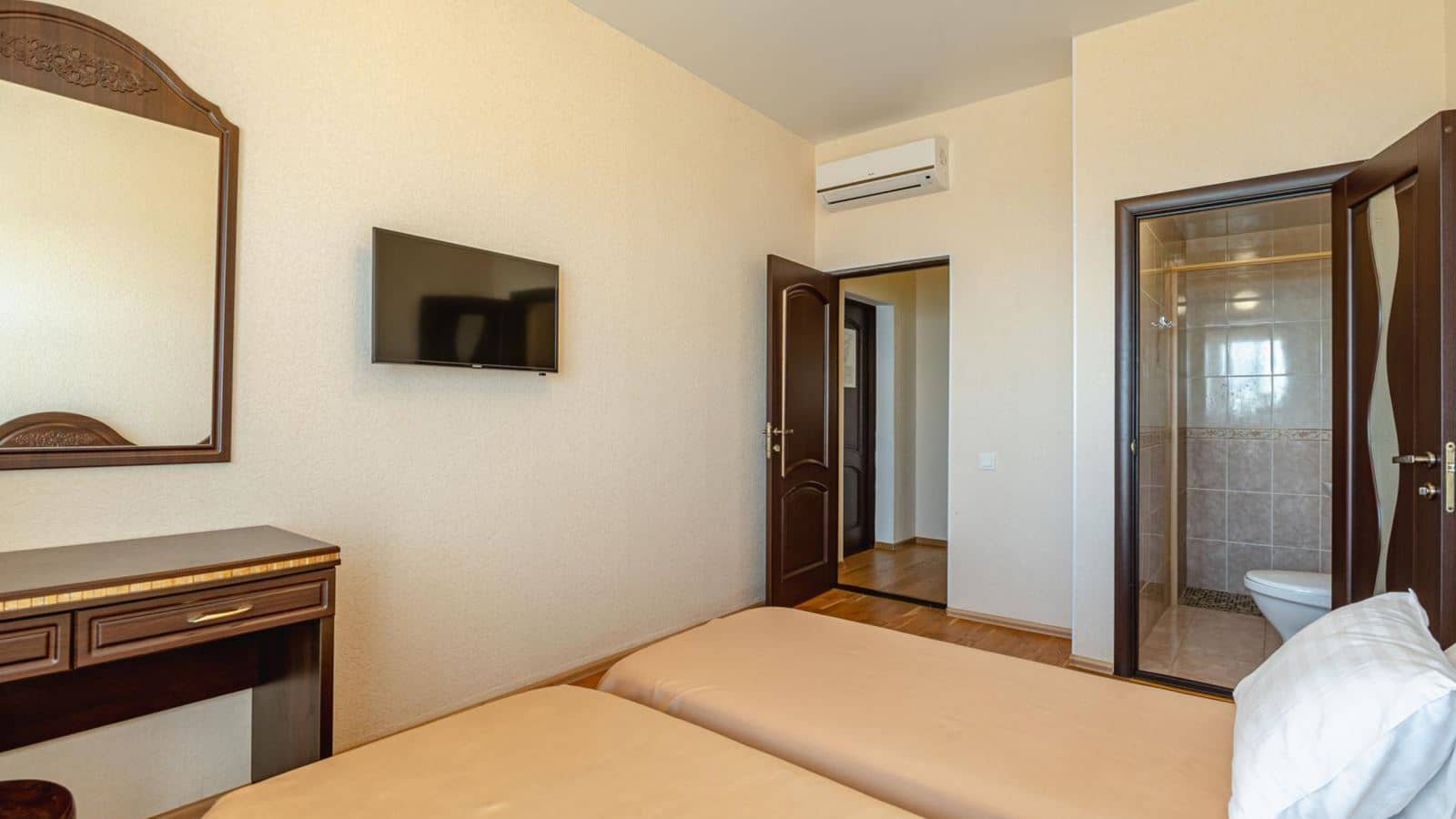 rooms-4мест-3комн-люкс-корп7