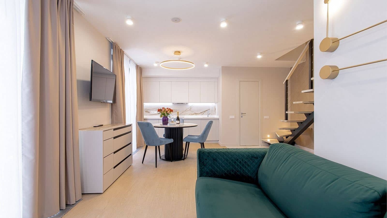 rooms-duplex-family