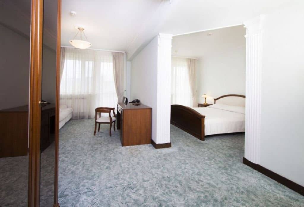 rooms-junior-suite