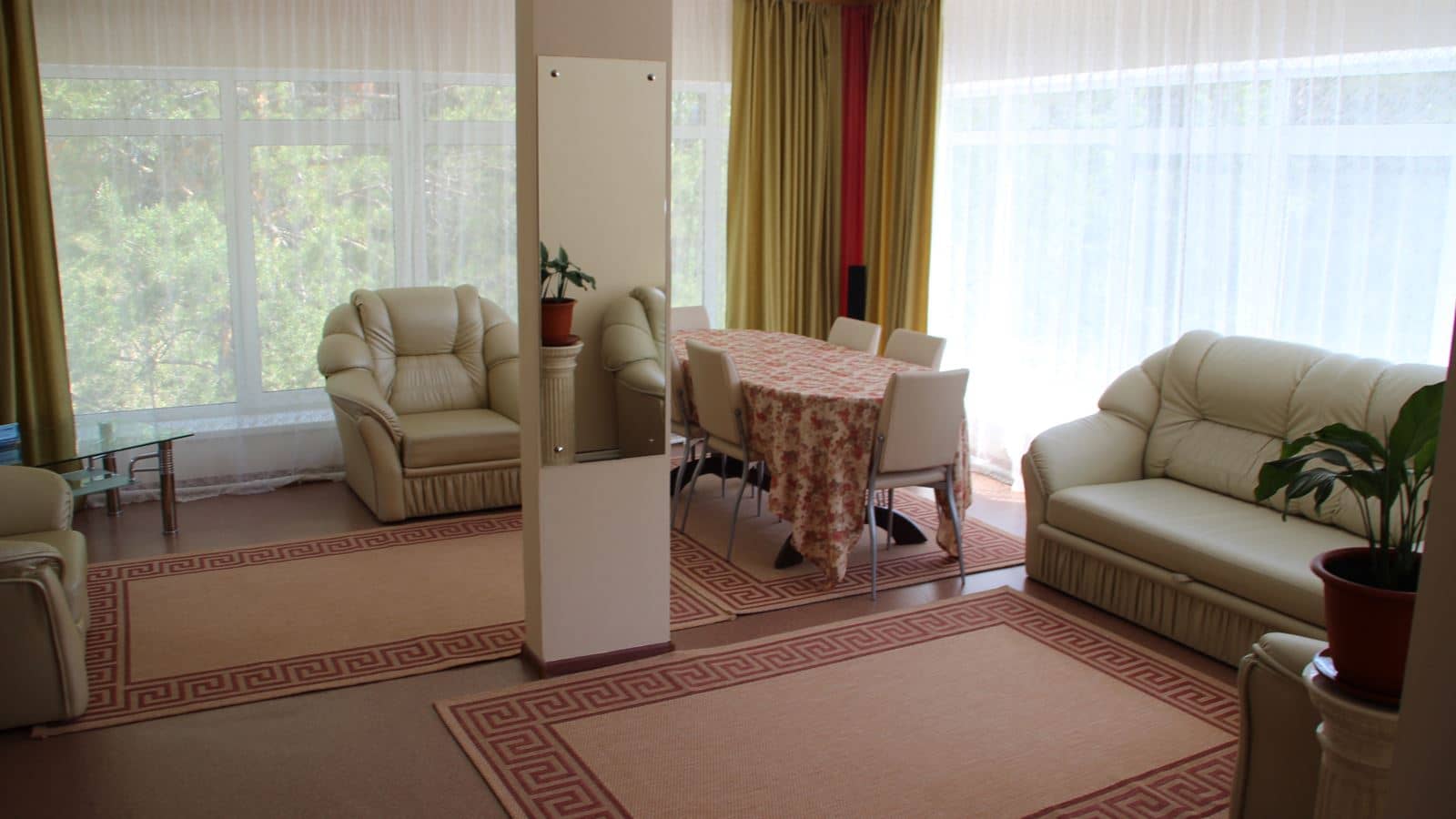 rooms-2bed-2room-spa-hotel-source