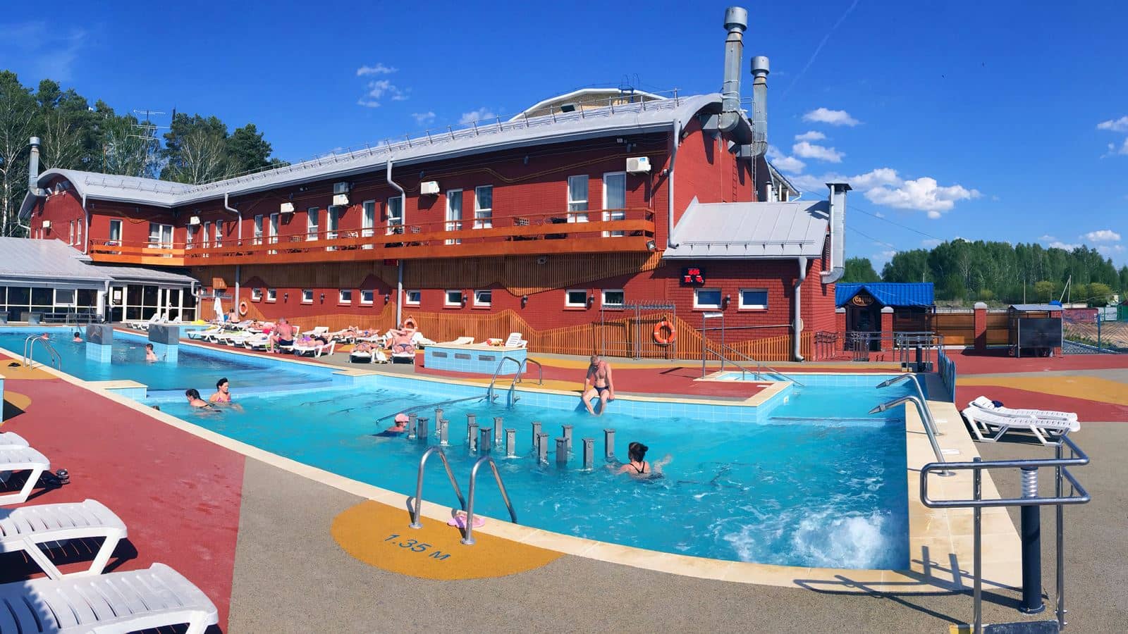 pools-outdoor-pool