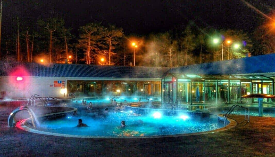 pools-outdoor-pool