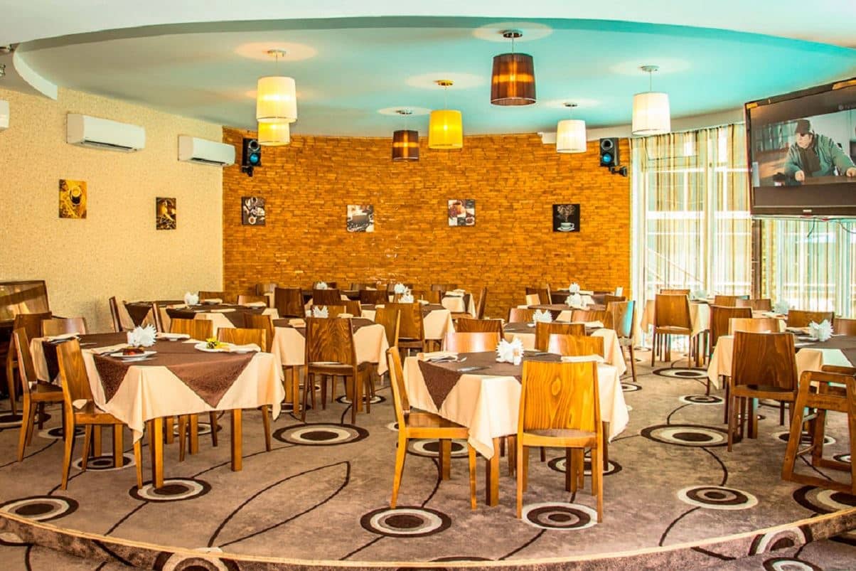 restaurants-adazhio
