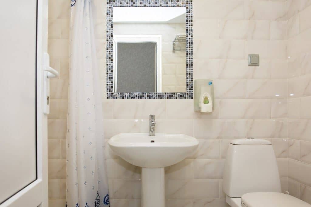rooms-stand-without-balc