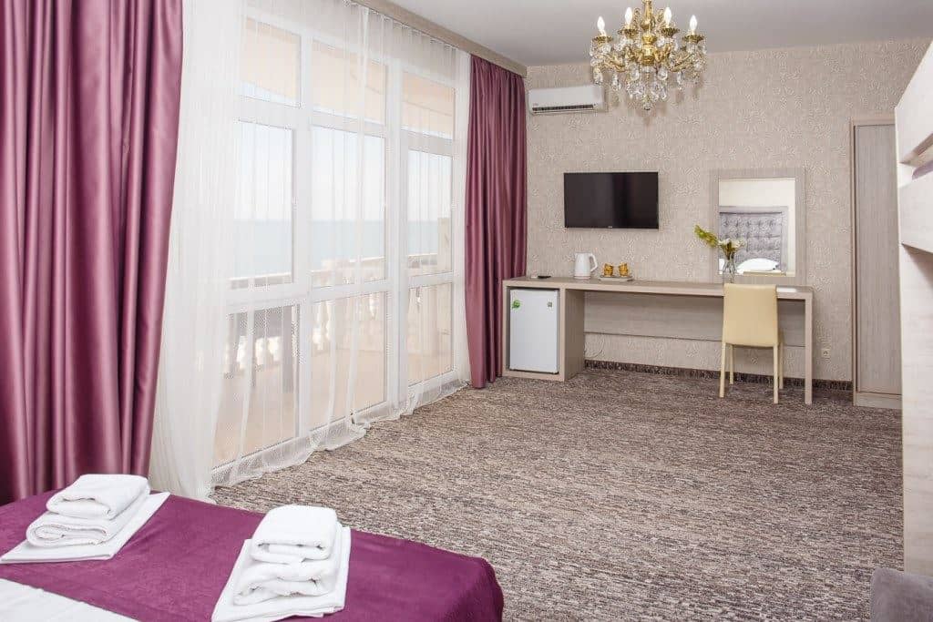rooms-qadriple-sea