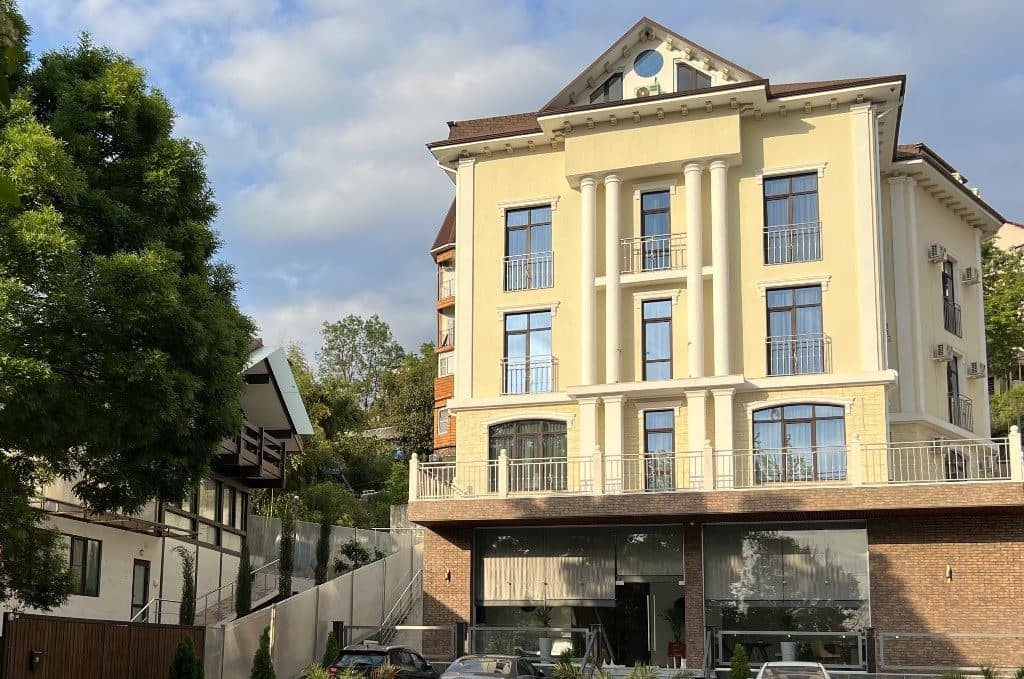 general-main-building