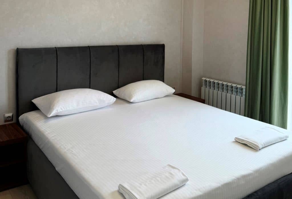 rooms-apartament-with-kittchen