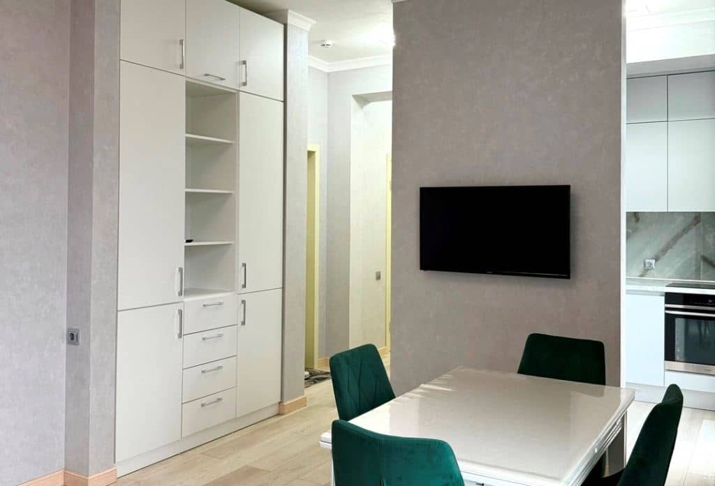 rooms-apartament-with-kittchen
