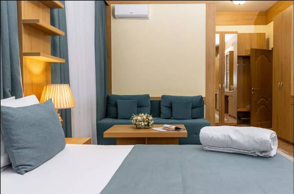 rooms-2bed-2room-apartment