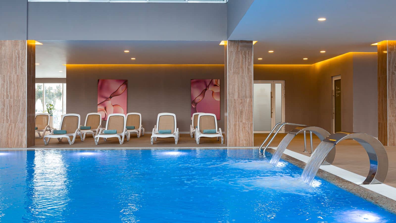 pools-indoor-pool