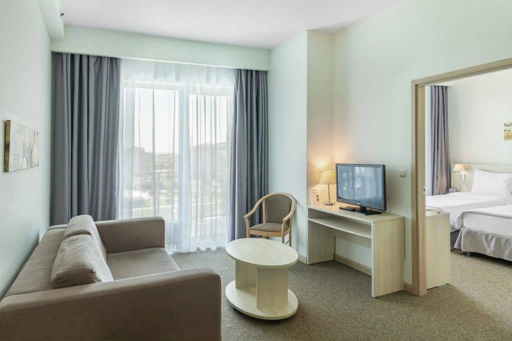rooms-suite-superior