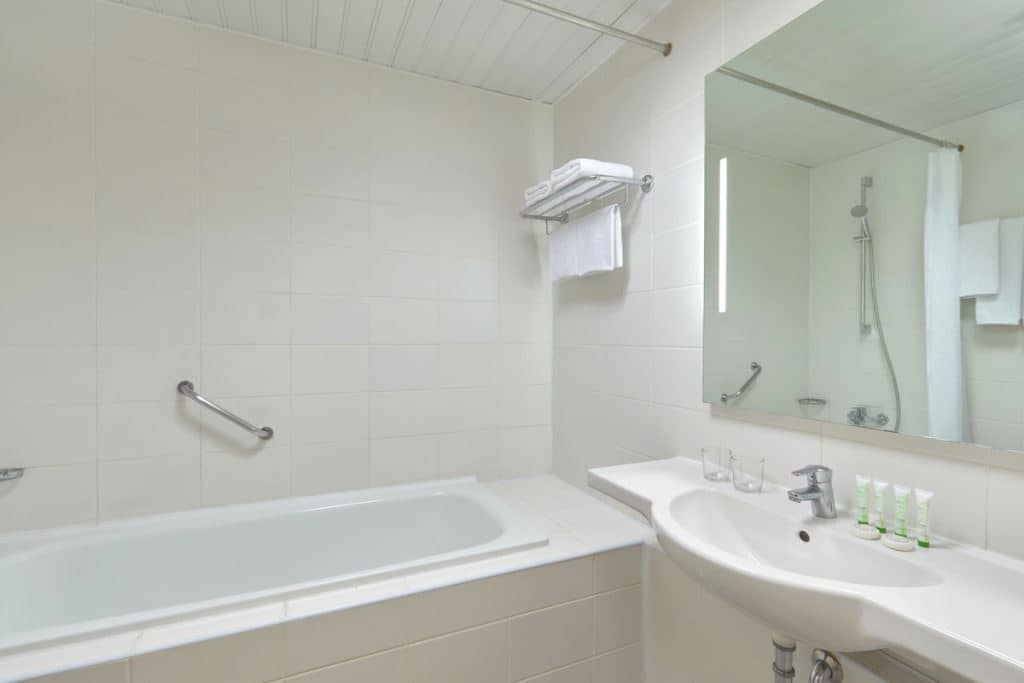 rooms-suite-superior