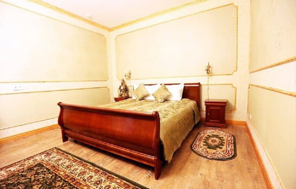 rooms-lux-gold