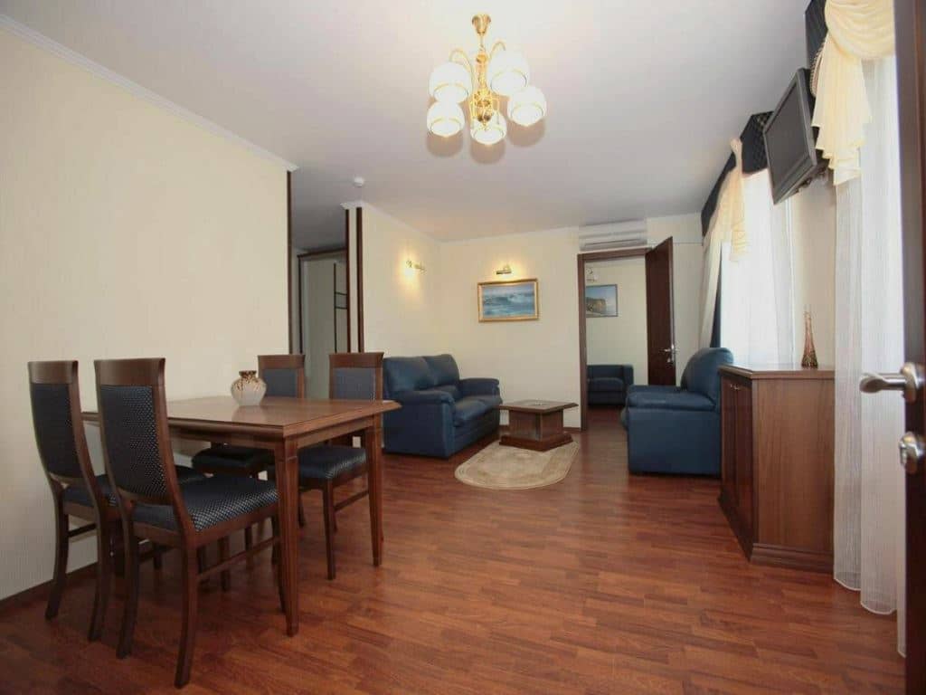 rooms-suite