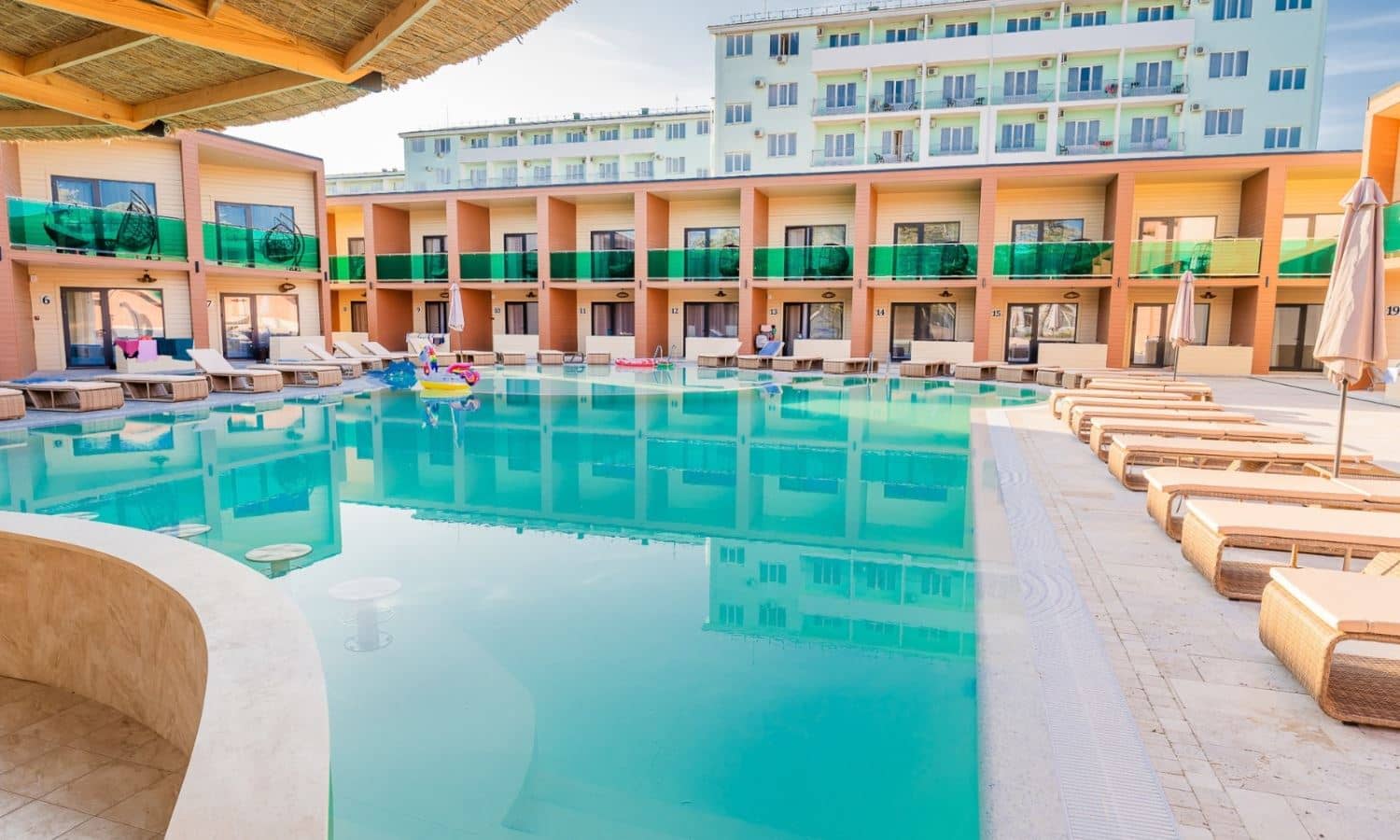 pools-outdoor-pool