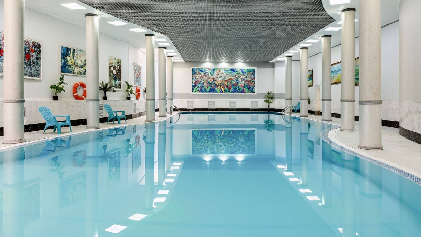 pools-indoor-pool