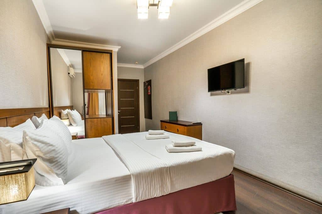 rooms-standart-without-balcony-with-sea-wieu