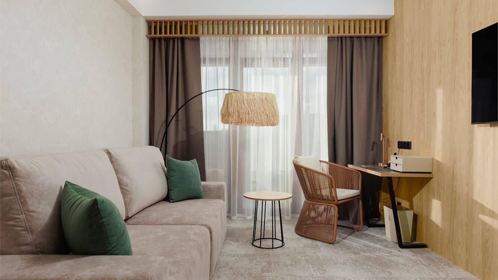 rooms-suite-deluxe-sea-view