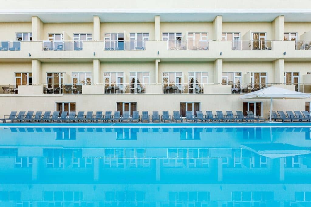 pools-outdoor-pool