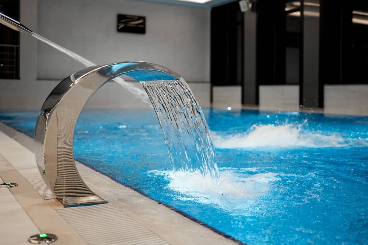 pools-indoor-pool