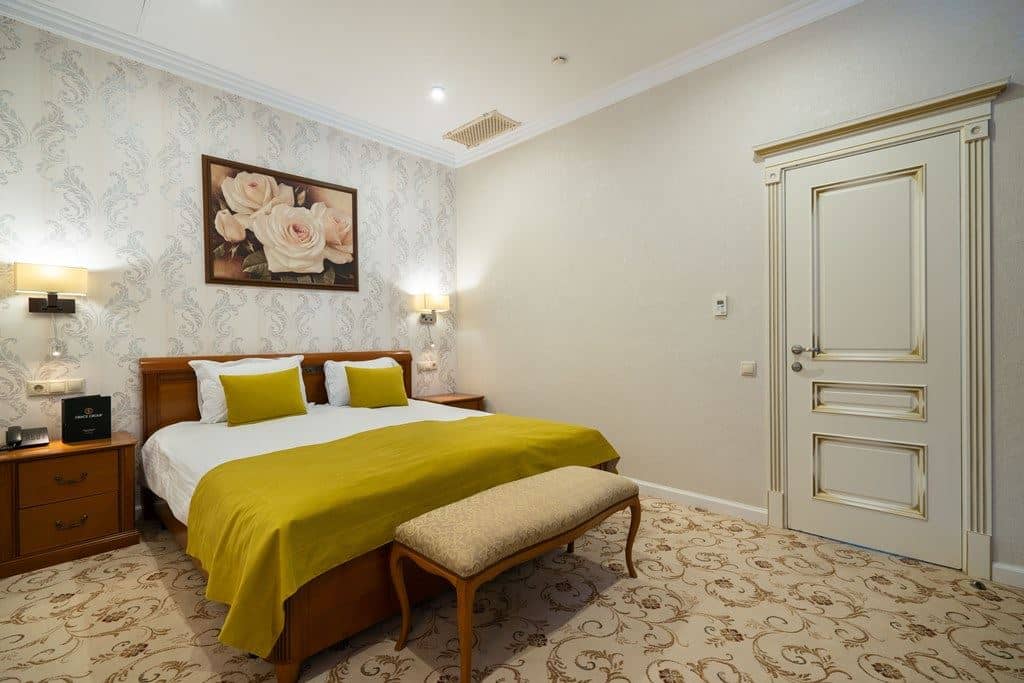 rooms-luxe-mansarda