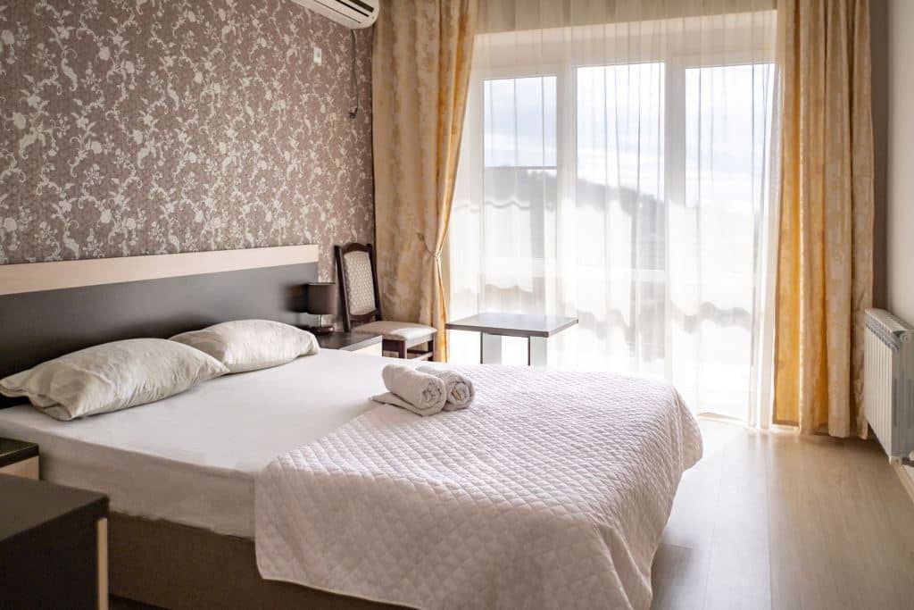 rooms-standart-with-balcony