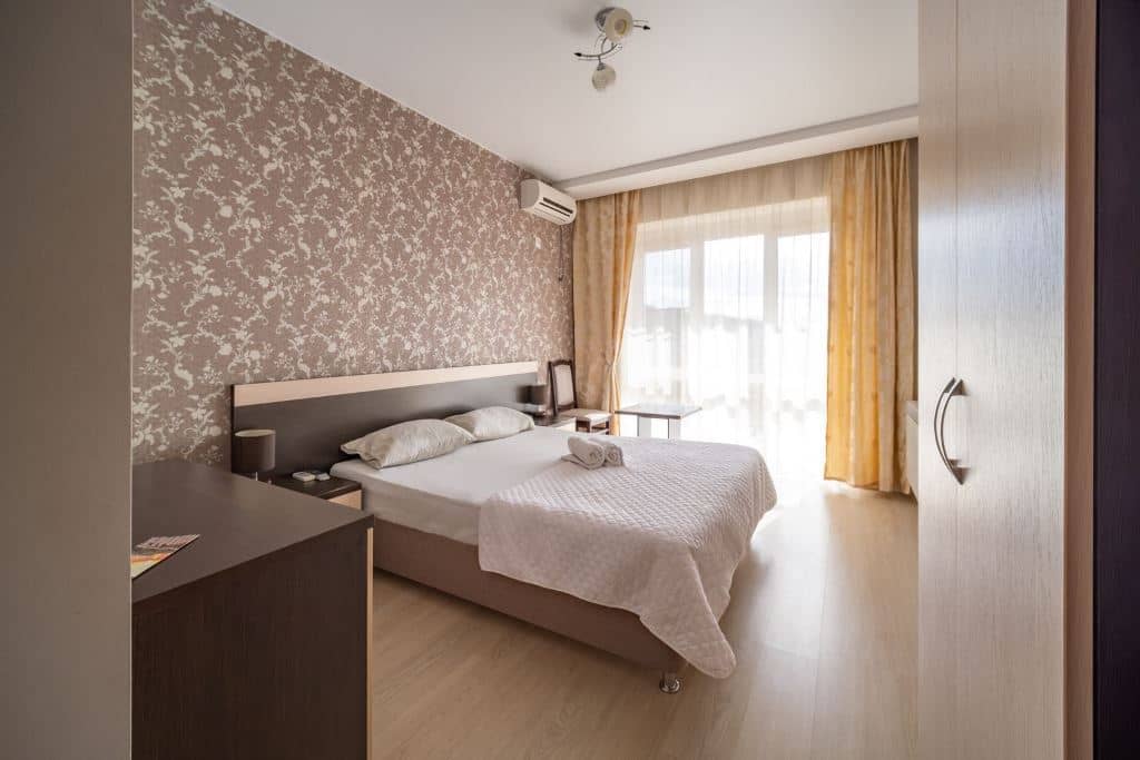 rooms-standart-with-balcony