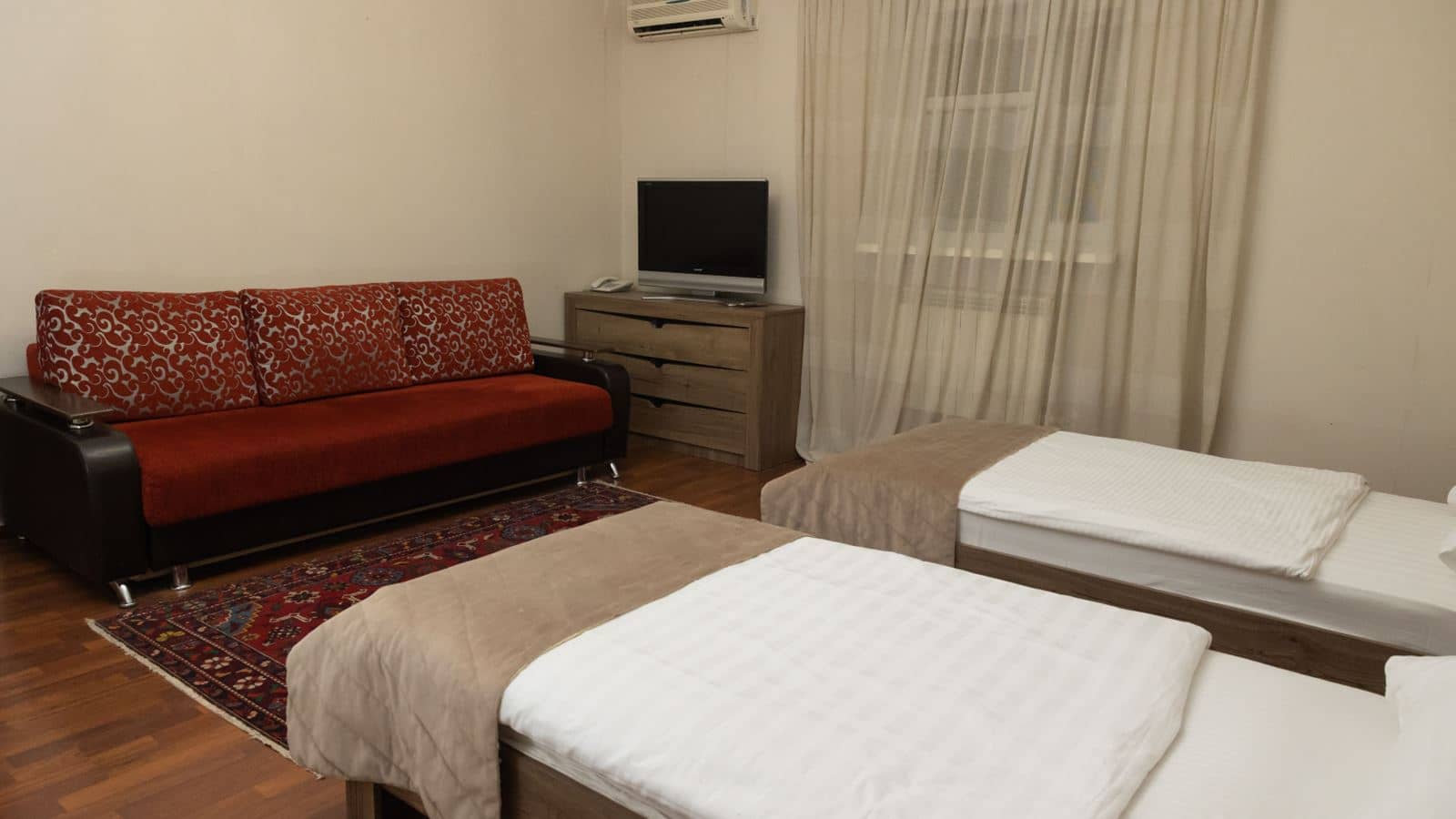 rooms-улучshенный-2-раздельные-кровати-общая-площадь-35-м²