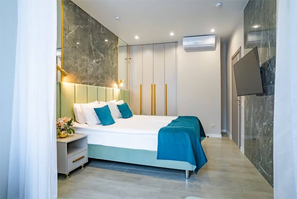 rooms-2-room-luxe