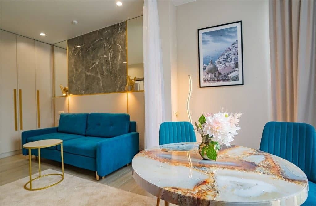rooms-2-room-luxe