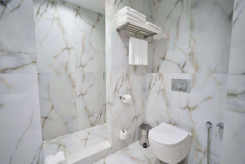 rooms-2-room-luxe-with-terasa