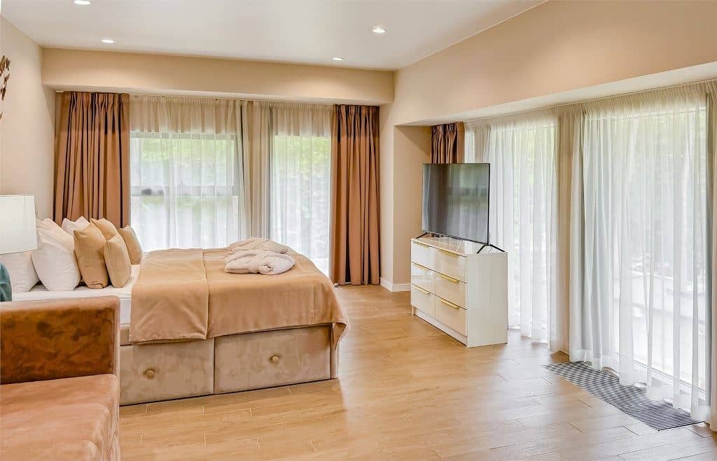 rooms-2-flor-luxe-family