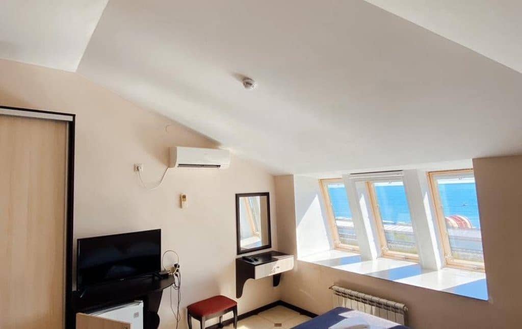 rooms-2-budzhet
