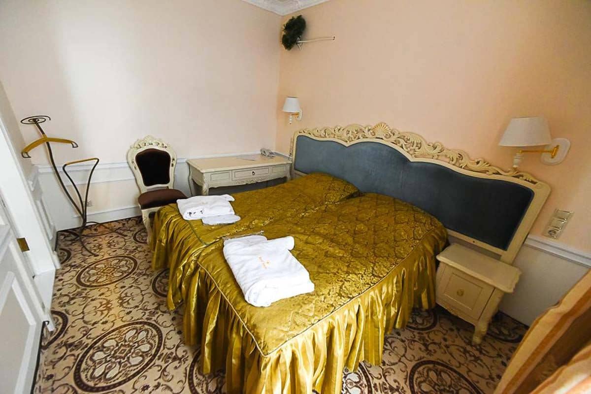 rooms-standart-room
