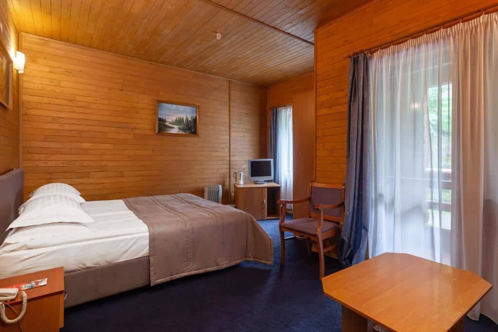 rooms-економ