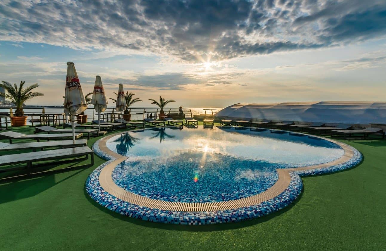 pools-pools