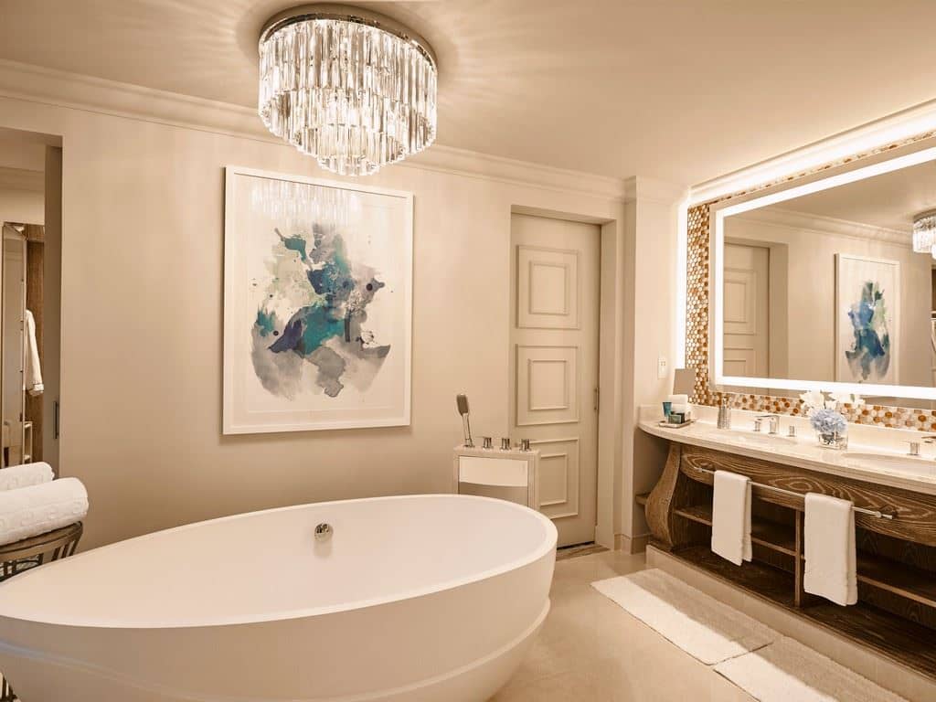 rooms-1-bedroom-skyline-suite