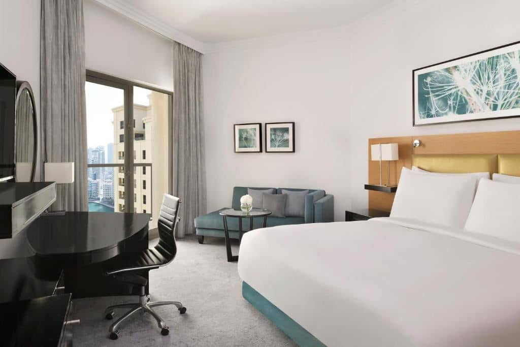 rooms-superior-room-with-balcony